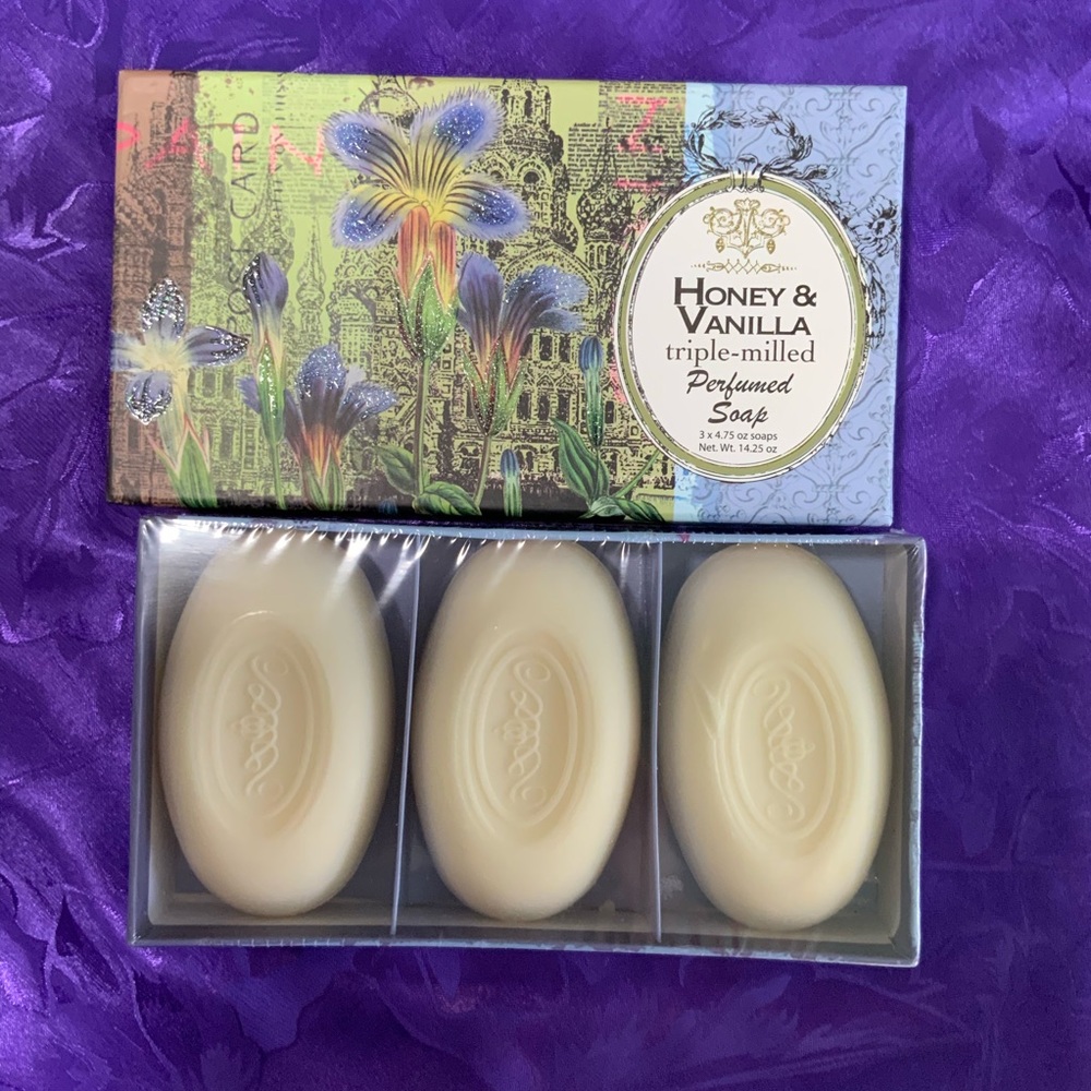 Honey and Vanilla Perfumed Soap - 3 Large Bars in Gorgeous Gift Box